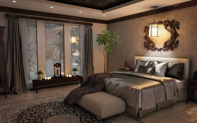 Quarto elegante com cama de casal, almofadas, luz quente, espelho decorado e cortinas longas